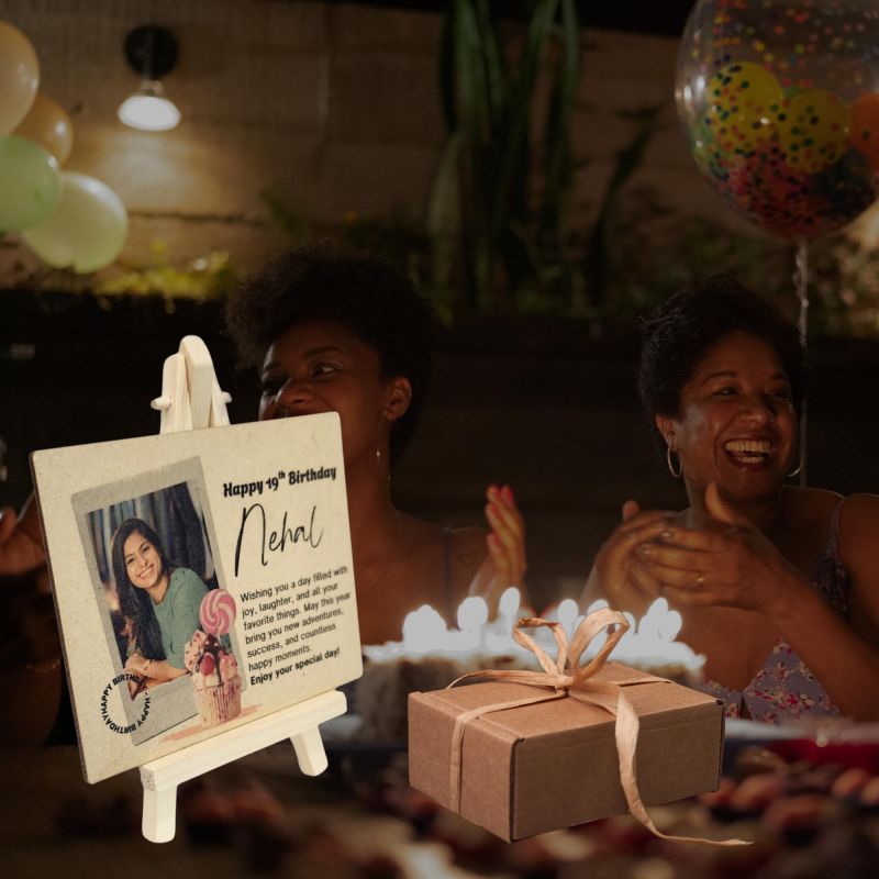 Information graphic from the Amazon listing for tinydabba Wooden Happy Birthday Plaque with Easel