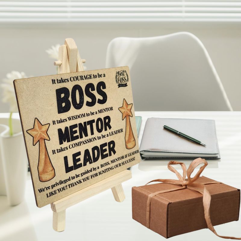 Information graphic from the Amazon listing for tinydabba Wooden Desk Plaque with Easel