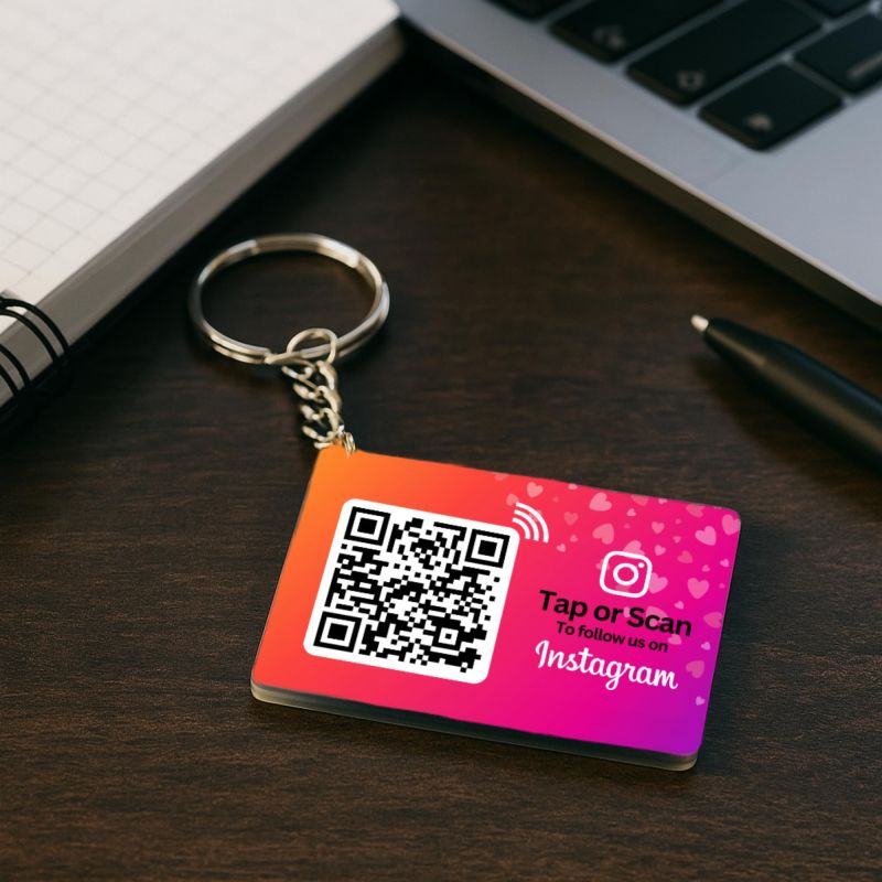 Information graphic from the Amazon listing for tinydabba Custom Instagram Acrylic Keychain, Personalized Profile Photo and Handle Design, 7.6 x 5.1 cm, 3mm Thick Clear Acrylic